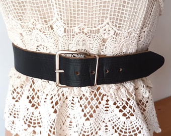 Vintage Black Suede Belt: Silver Buckle Flower Accent, Retro  display picture 1
