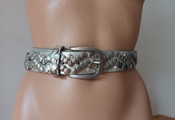 Vintage Women Gray Silver Leather Belt Tooled Ful… - image 2