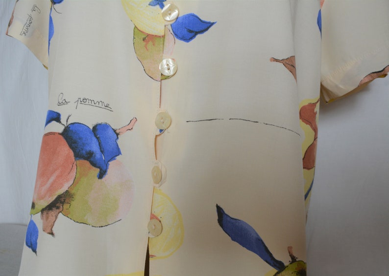 Vintage Women Blouse Shirt Size L Beige Green Blue Plants Leaves Apples Print Short Sleeve Shirt Button Pastel Colors Summer Viscose Top