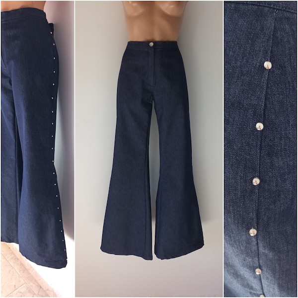Vintage Frauen Dunkelblaue Schlaghose Größe XS/S/38 Dark Wash Hohe Taille Blaue Solide Ausgestellte Nieten Details Hosen