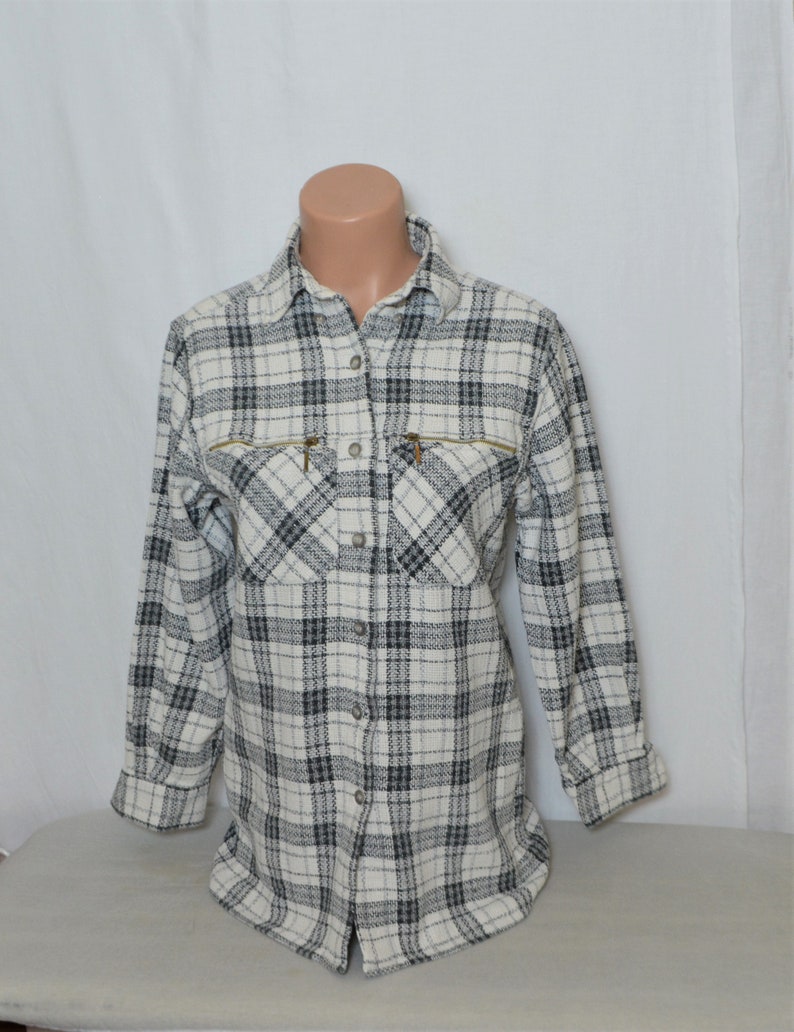 Vintage Women White Black Plaid Shirt 