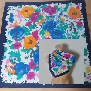 Vintage Woman Floral Scarf Multicolored Flowers Scarf Navy Blue Orange Green Fuchsia Square Scarf Rustic Neck Scarf 70&#39;s 80&#39;s Head Wrap