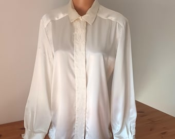 Vintage Women off White Satin Blouse Size M Ecru Satin Shirt Long