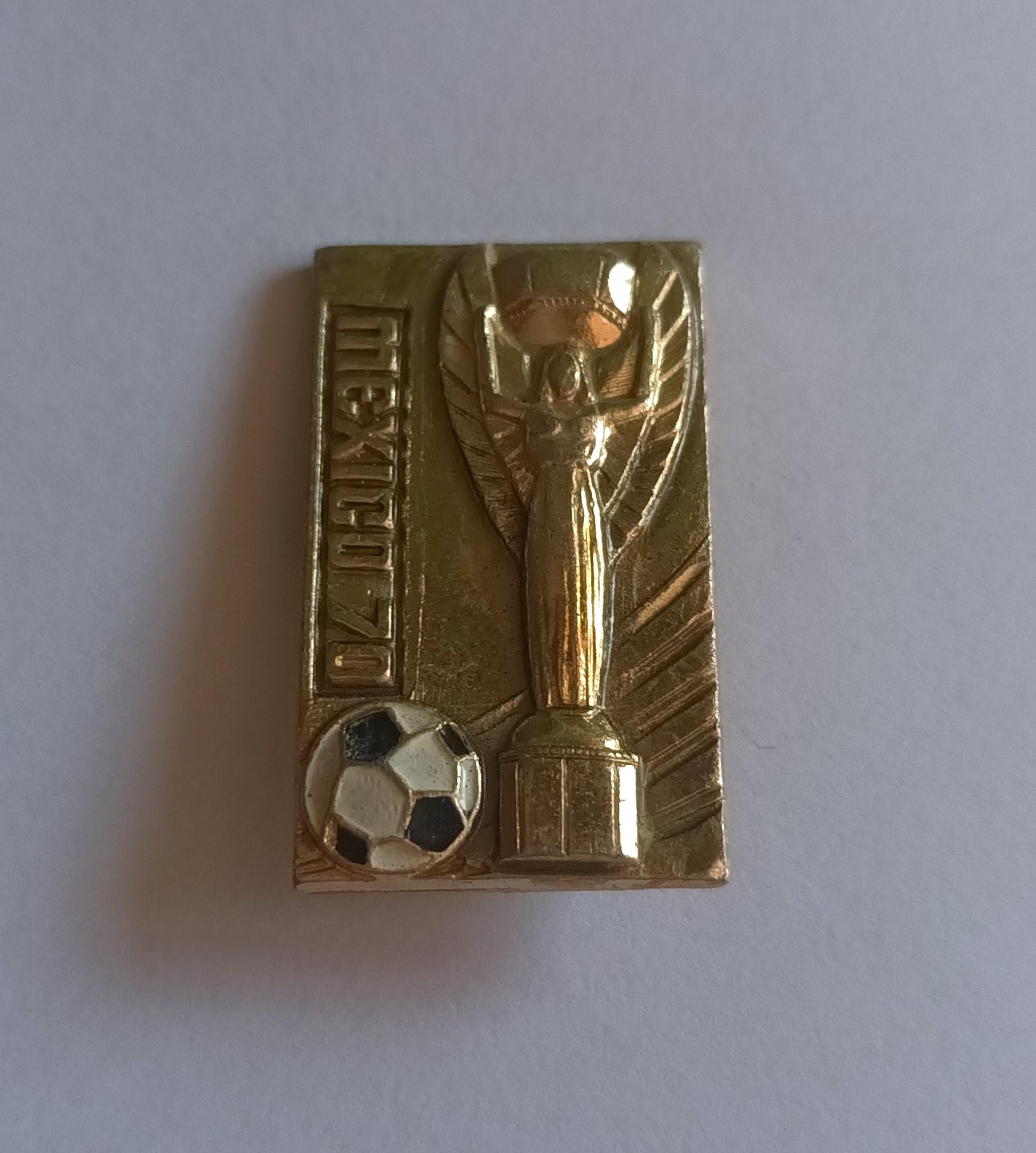 Vintage World Cup Football Pin Mexico 70' Sport, Mexico 1970