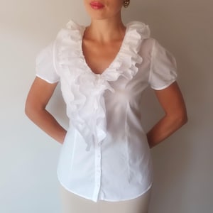 Vintage Womens White Ruffled Shirt Size S White Ruffle Collar Cotton Blouse Short Sleeve Buttoned Solid White Shirt Ruffled Front White Top