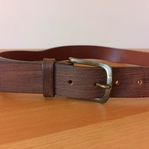 Vintage Men&#39;s Brown Genuine Leather Belt Casual Minimalist Brown Solid Print Belt Silver Square Buckle Leather Brown Belt Made in Italy Belt