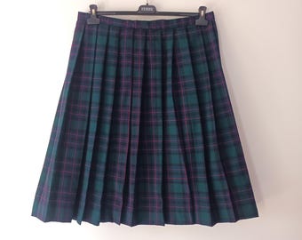 Vintage Plaid Wool Pleated Midi Skirt Size XL Green Navy Blue Black Plaid Below Knee Wool Pleated Skirt Scottish Style Tartan Plaid Skirt