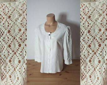 Vintage Women White Dirndl Shirt Size L/42 Cotton Eyelet Blouse Crochet Long Sleeves Shirt Trachten Top Bavaria Shirt Peasant Crochet Blouse