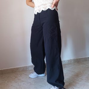 Retro Vintage Women Black Pegged Cargo Pants Size XS Black Mid Waist Slouchy Fit Wide Pants Y2K Style Pants Edgy Style Trousers Streetwear