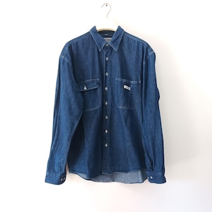 Camicia in denim blu vintage da uomo Globe Trotter, taglia M, camicia in denim blu a maniche lunghe, bottoni, camicia in cotone, camicia in jeans, blu medio, due tasche sul petto