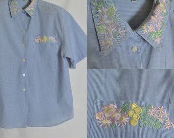 Vintage Women Blue Cotton Floral Embroidered Shirt Size XL/46 Blue White Striped Blouse Short Sleeve 80's Shirt Decorated Floral Collar