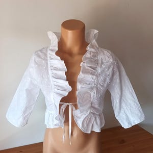Vintage White Cotton Ties Front Crop Top Size XXS Half Sleeve Ruffle Crop Top Shirt Embroidered Ruffle Collar Top Boho Peasant Style Coverup