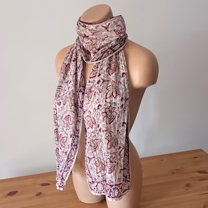 Vintage Pinker Weinroter Baumwollschal gepresster Baumwolle Langer Schal Indischer Boho-Schal Floraler Damast-Druck-Schal Blätter Halstuch Hippie-langer Schal