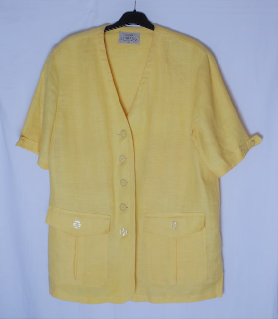 yellow short sleeve jacket