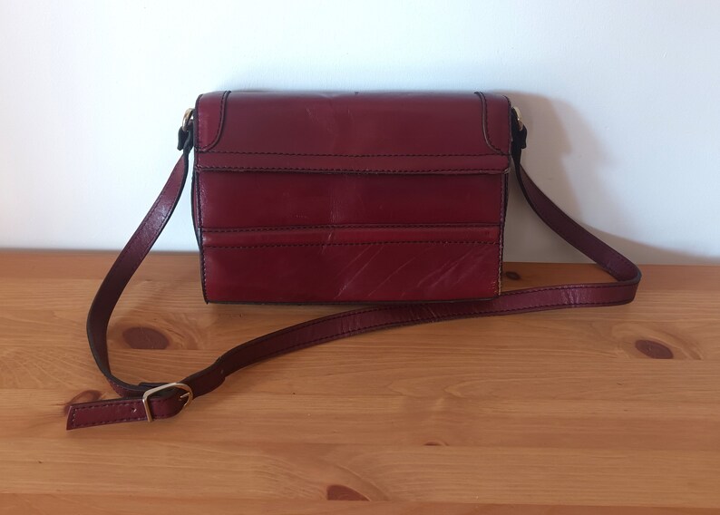 Vintage Women Burgundy Leather Flap Bag Burgundy Leather Shoulder Bag Maroon Messenger Bag Burgungy Leather Crossbody Bag Wine Flap Bag image 3