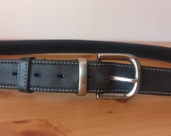 Vintage Herr Svart Läderbälte Äkta Läderbälte Svart Enfärgat Avslappnat Minimalistiskt Läderbälte Fyrkantigt Silverspänne Enkelt Basbälte