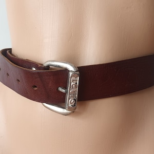 Vintage Levi&#39;s Leather Brown Belt Women Classic Levis Genuine Leather Belt Silver Tone Belt Buckle Embossed Floral Brown Leather Waist Belt