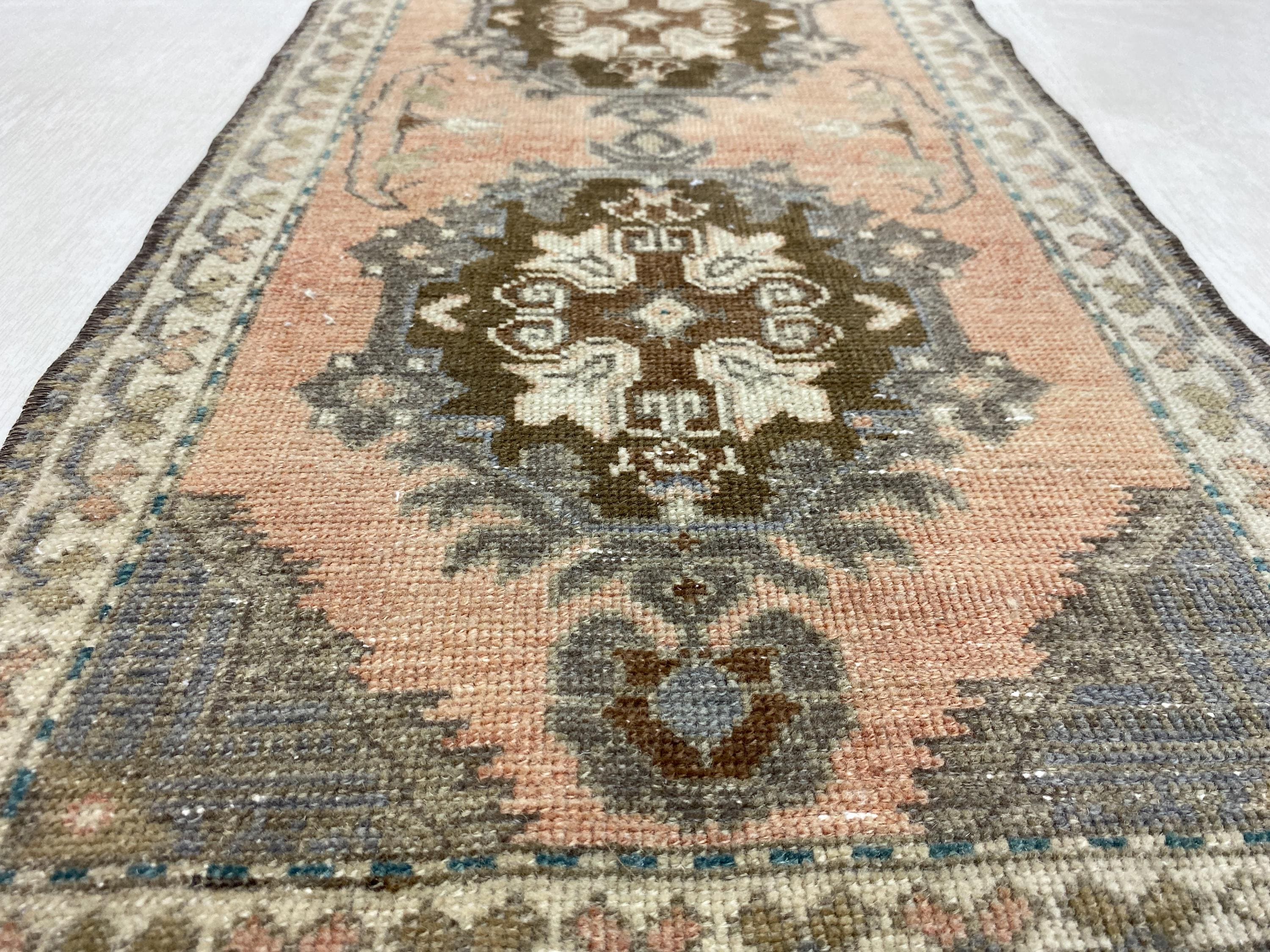 1.64x3.22 Ft, Vintage Oushak Rug, Turkish Wool Doormat, Colorful
