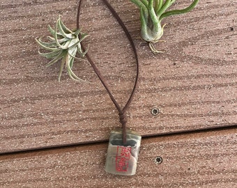 Natural stone grey cloud pattern necklace pedant with engraved 'loyalty' Chinese character and faux leather chain, adjustable length