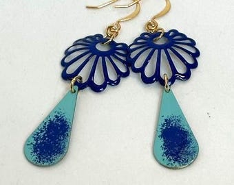 Navy Shell and Aqua mit Sparkles Emaille Ohrringe