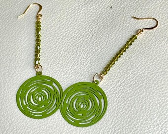 Ohrringe mit Laser-Cut Abstrakt Rose und Swarovski Kristallen