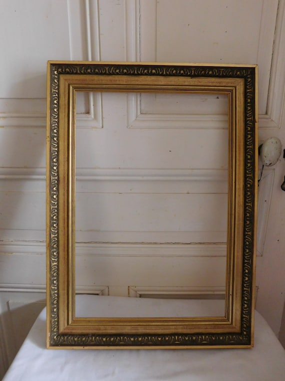 Old frame stuccoed wood gilded 41 x 56 cm French antiques
