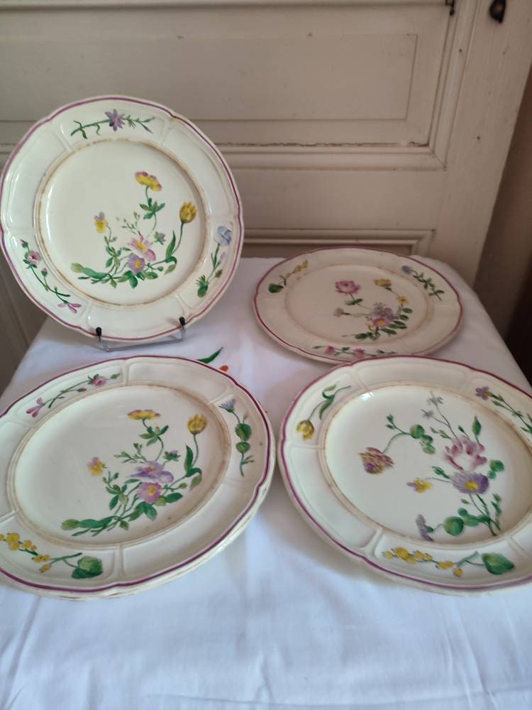 suite De Cinq Assiettes