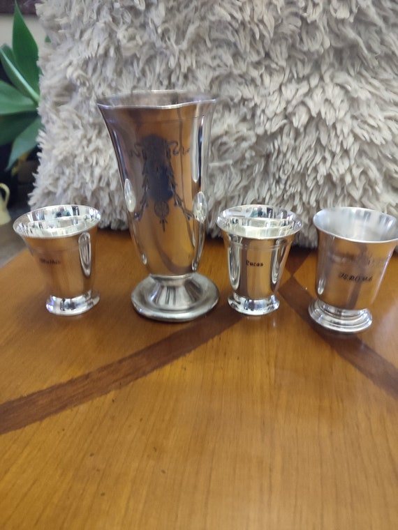 Lot of four silver-plated timpani Atkins Brother Christofle and other goldsmith