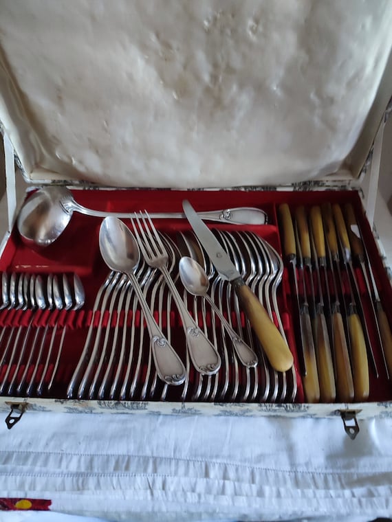 Cailar Bayard silver metal cutlery set 36 pieces and 12 CG encrypted silver ferrule knives