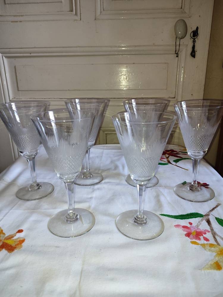 suite De Six Verres Eau
