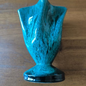 Marius GIUGE (1909-1980) glazed earthenware vase from Vallauris French earthenware