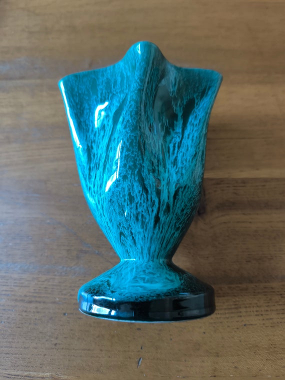 Marius GIUGE (1909-1980) glazed earthenware vase from Vallauris French earthenware