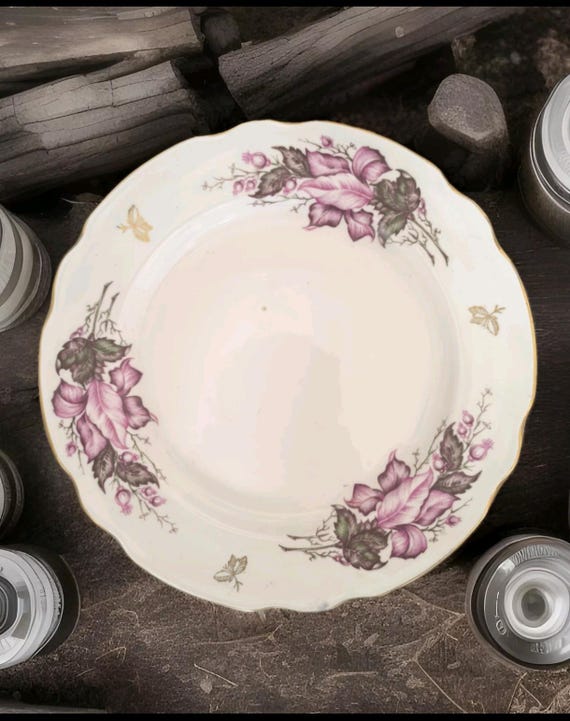 Large Russian porcelain or earthenware serving dish with floral decoration