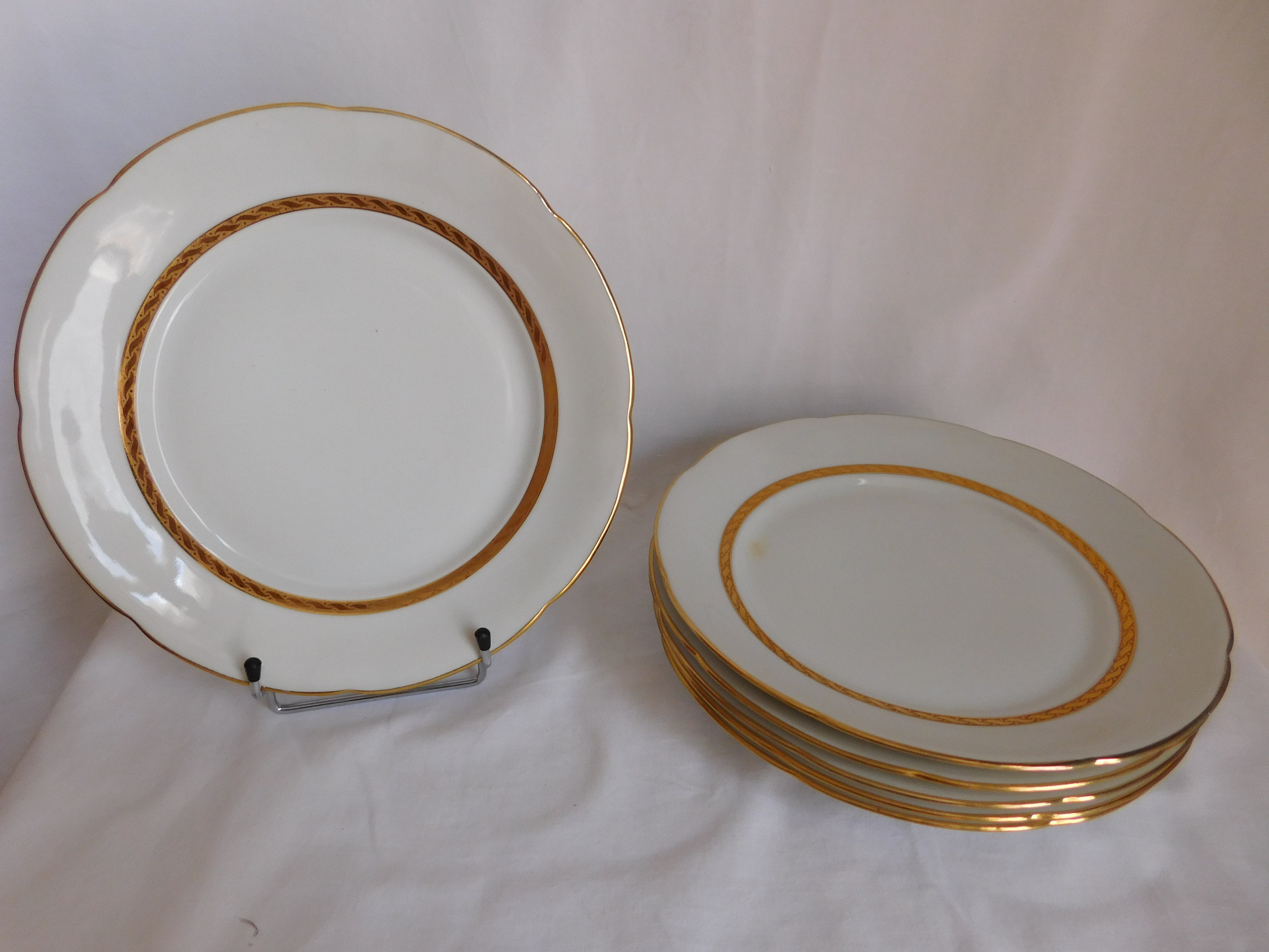 Six Assiettes Plates Filets Dorés Porcelaine Française Larcheveque Uml Vierzon