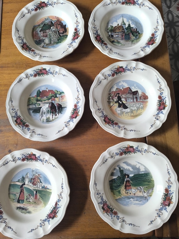 Set of six Sarreguemines Obernai earthenware soup plates, Loux pattern, French faience