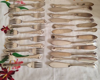 Mappin & Webb 12 fish cutlery 12 forks 12 silver plated knives