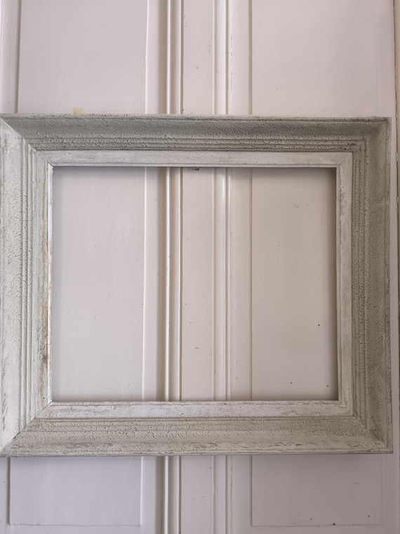 Montparnasse frame in beige patinated wood 50 x 58.5 cm for 38 x 46 cm painting, made in France