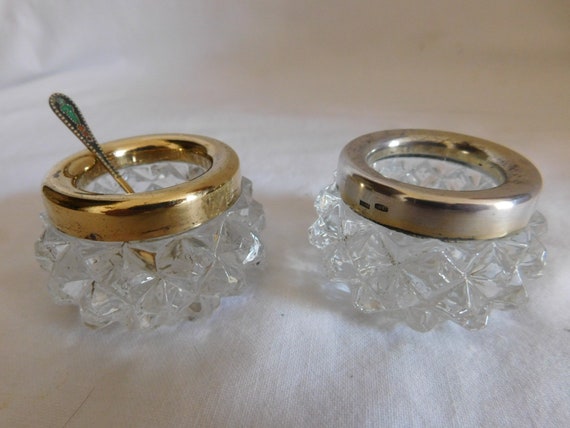 Pair of crystal salt cellars with silver mount and solid vermeil vermeil spoon cloisonné enamels Russia