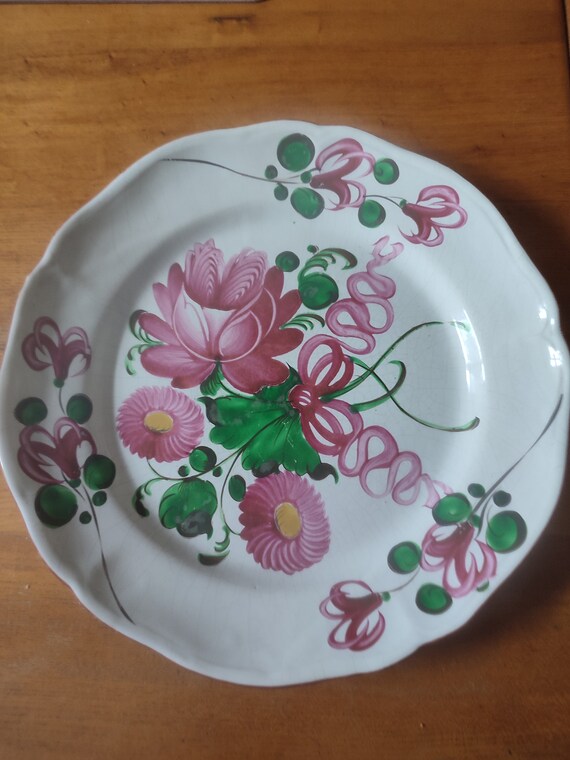 Round earthenware dish Lunéville St Clément Est 18th 19th floral decoration including pink French earthenware