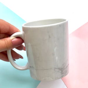 Embrace Elegance: Personalized Marble Mug - A Stylish Statement for Your Sips! Handcrafted Luxury in Every Sip - Unique and Yours!