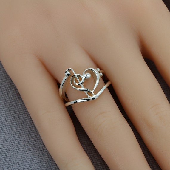 925 Sterling Silver Treble and Bass Clef Heart Ring - Etsy