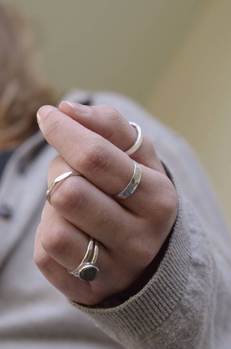 NUT fine stacking ring Sterling silver facetted.