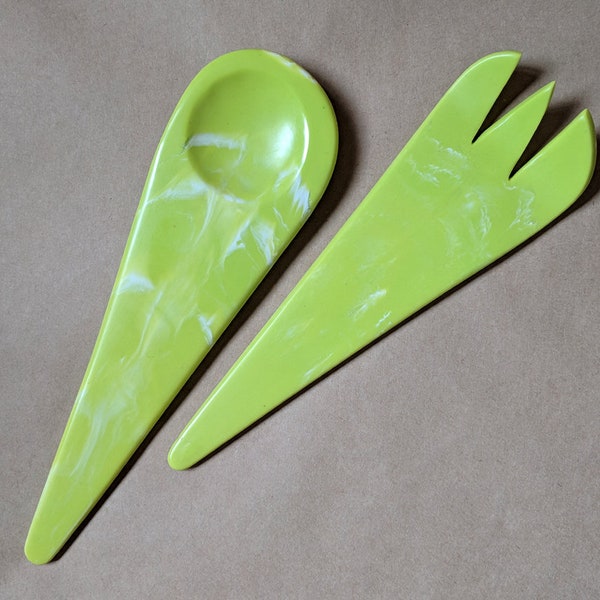 Lime Green Salad Servers, Lime Green kitchen, Vintage look salad servers, vintage look kitchen, handmade kitchenware