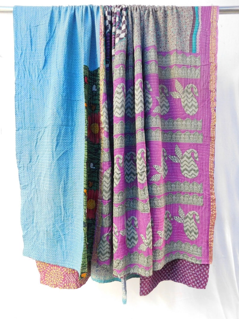 Beach Throw Bed Cover Spread Bedding Gudri Sari Throw Home Decorative Ethnic Blanket Indian Vintage Twin Size Reversible Kantha Quilt