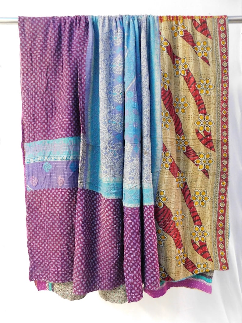 Beach Throw Bed Cover Spread Bedding Gudri Sari Throw Home Decorative Ethnic Blanket Indian Vintage Twin Size Reversible Kantha Quilt