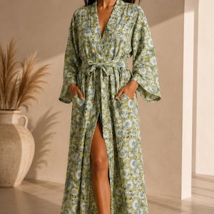 Accappatoio in cotone stampato a mano con tecnica block print, kimono da donna, vestaglia da sposa