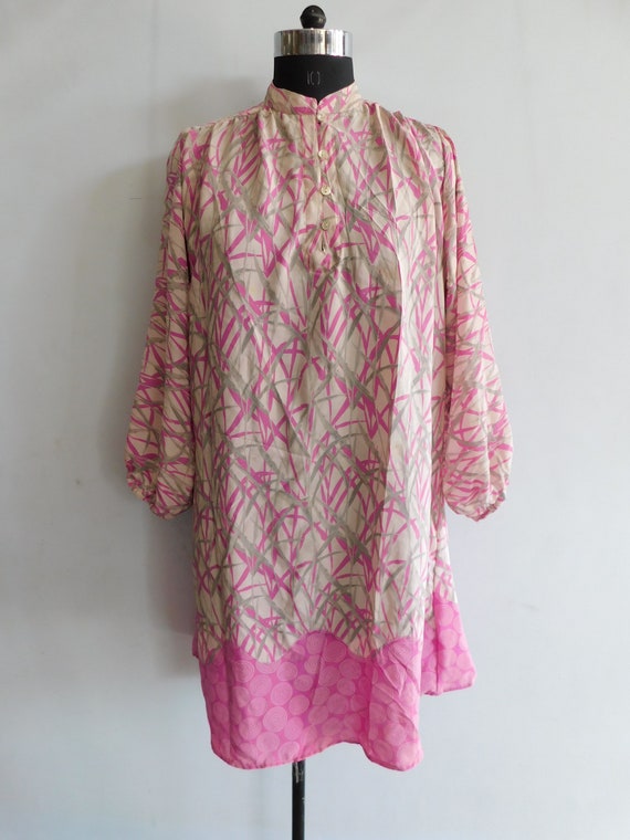 Pink silk shirt, women wear vintage silk sari lon… - image 1