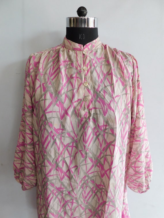 Pink silk shirt, women wear vintage silk sari lon… - image 2
