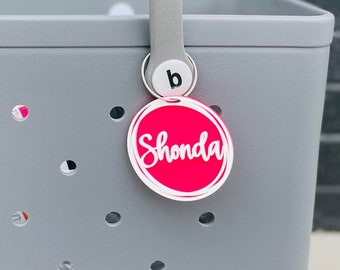 Personalized Initial Bag Charm | Name Beach Tote Tag | Last Name Initial Inside Overlapping Rings | Acrylic Name Keychain | Bogg Bag
