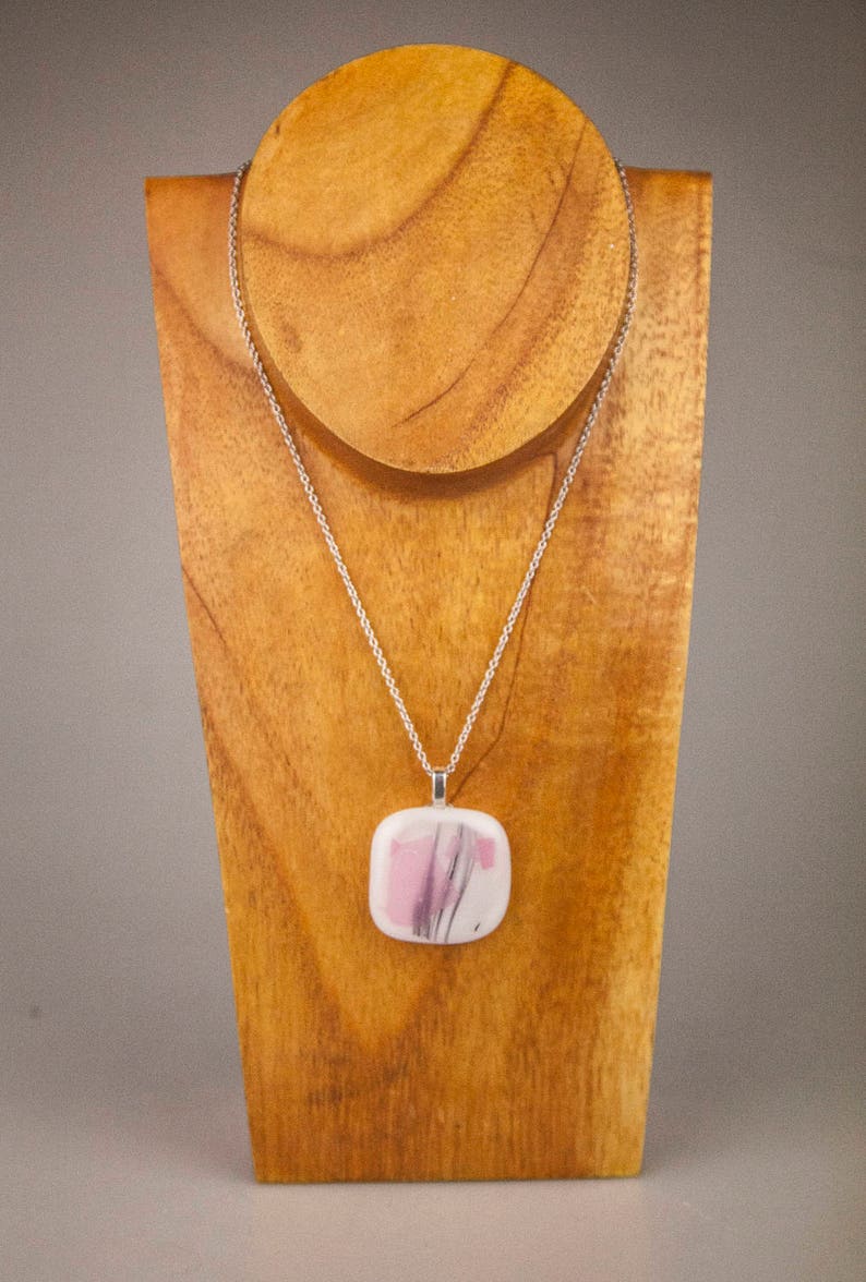 Flora Pendant Necklace